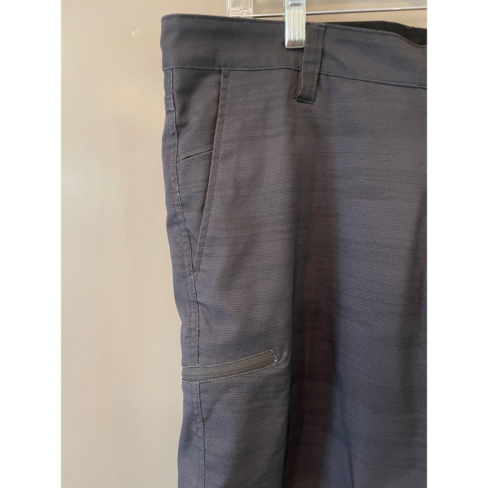 Hawke & Co Mens Hybrid Shorts Gray Textured Stretch Flat Front Size 34 - Picture 3 of 10